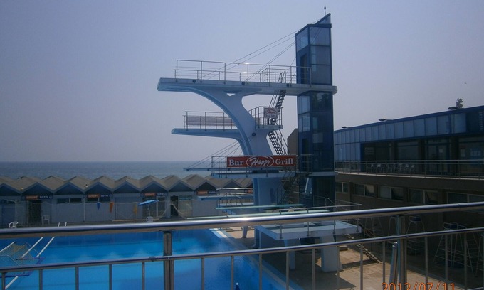 Varna Apartment | Large spacious ground floor poolside apartment