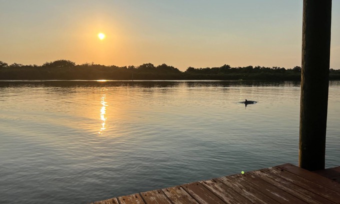 Edgewater House | Large, Spacious home on The Intracoastal, Watch Dolphins play and Fish