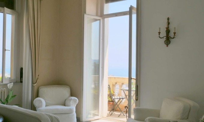 Vittorio Emanuele Apartment | Large Studio - Very Light & Airy - Balcony - Stunning Sea Views - Wi-Fi