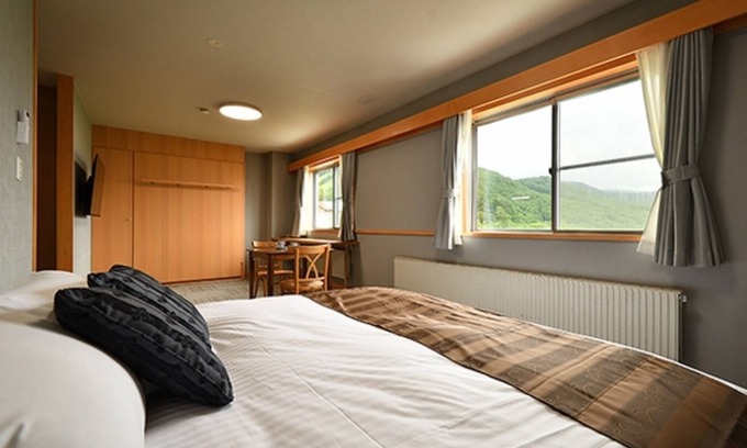 Shiga Highlands Hotel | Large Twin Western Style vs | 1 night with 2 me/Shimotakai-gun Nagano