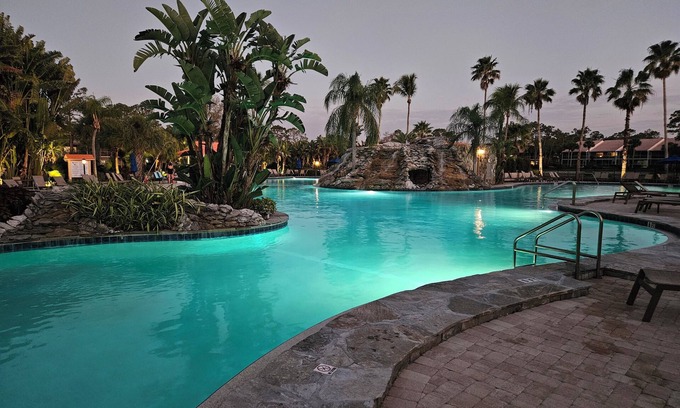 Naples Condo | Large updated lanai overlooking the heart of the water at Magnolia Falls.
