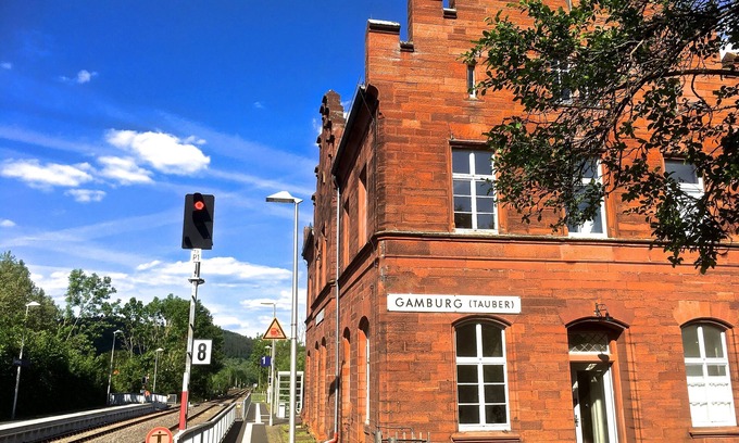 Werbach Apartment | Large vacation apartment Alter Bahnhof Gamburg in vintage industrial style