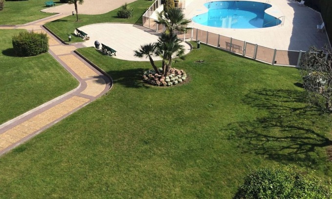 La Napoule Apartment | Large, very quiet studio 38 m2 terrace 18 m2 pool/garden view