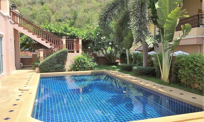 Wang Pong Villa | Large villa with private pool in quiet area