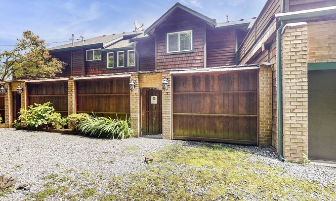 Clinton House | Large waterfront estate with main house, townhouse w/hot tub + studio cottage