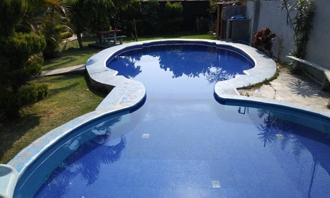 Jiutepec House | Large weekend house in Cuernavaca