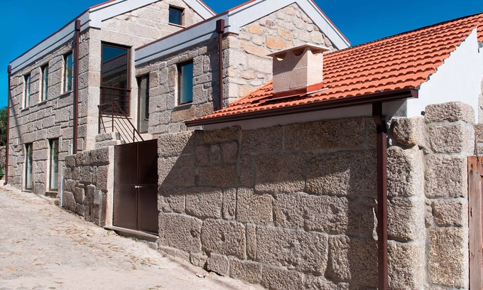 Queira House | Largo do Cruzeiro House