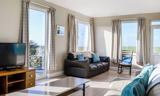 Monreith Cottage | Larroch Farm House - UK46254