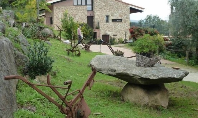 Poyales del Hoyo Cottage | Las Casas de Agapito Rural Center in Gredos, capacity for 25 people in total