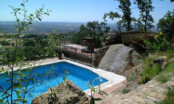 Poyales del Hoyo House | Las Casas de Agapito