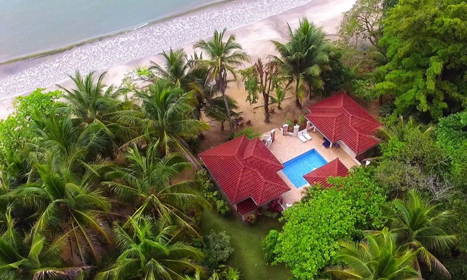 Big Creek Villa | Las Casitas of Villa Paraiso/Beachfront with Private Pool