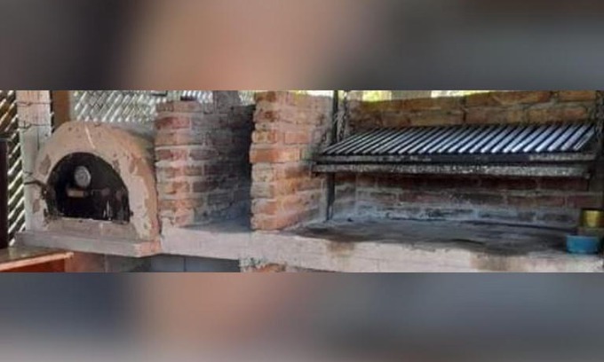 Guernica House | LAS CASUARINAS