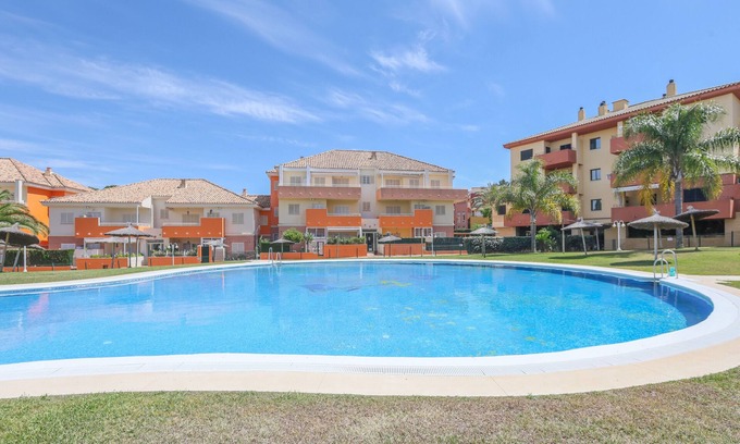 Islantilla House | LAS CUMBRES - Cosy flat with shared pool