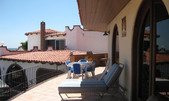 Las Gaviotas Villa | LAS GAVIOTAS OFFERS EUROPEAN CHARM TUCKED AWAY IN BAJA'S "COSTA DE ORO".