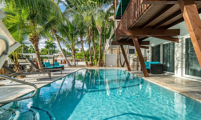 Hendricks and Venice Isles House | Las Olas Escape 6/5-for 12+ Pool-Waterfront