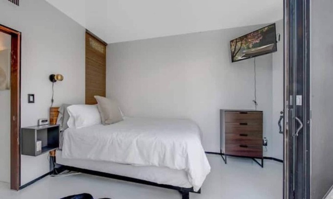 Colee Hammock Apartment | Las Olas Hammocks Unit 2 By PMI