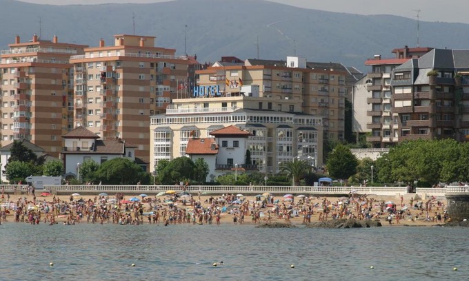 Castro Urdiales Hotel | Las Rocas Playa Hotel