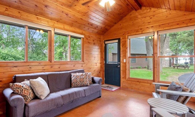 Nisswa Cabin | Last Minute Availability! Lakeside Cabin Retreat Gull Lake