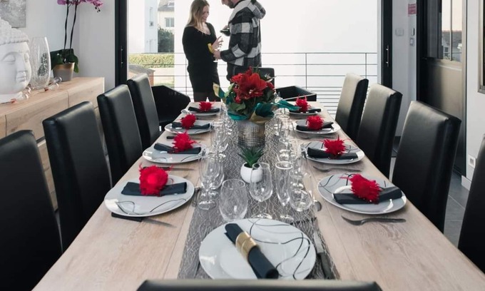 Gavres Villa | Last minutes April Villa des Mers with jacuzzi sea view 10 persons