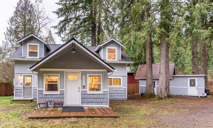 Marmot House | Late summer biking, skiing, and hiking! Family fun near Mt Hood!