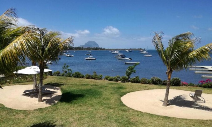 La Mivoie Apartment | Latitude Sea Front Luxury Apartment