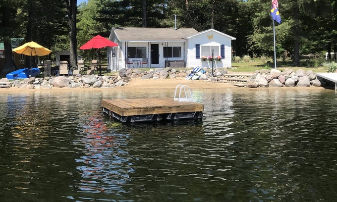Gladwin Cottage | "Laugh-a-Lot" Rental on All Sports Pratt Lake, Gladwin MI