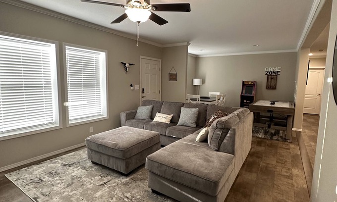 Bullhead City House | Laughlin/Bullhead Home-Close 2 River and shopping center