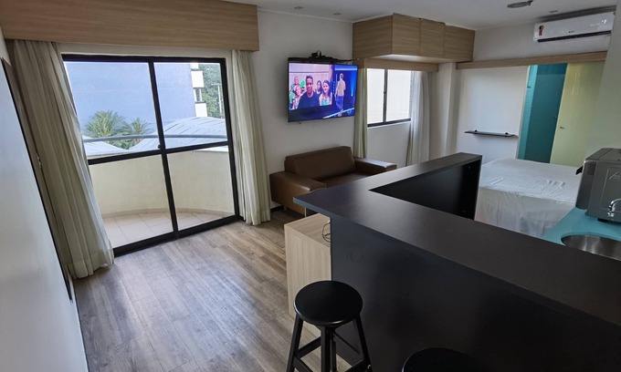 Teresina Hotel | LAUNCH! Stylish, Newly Decorated Flat!