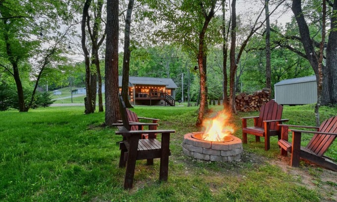 Cosby Cabin | Laura Bell on Cosby Creek East Tennessee