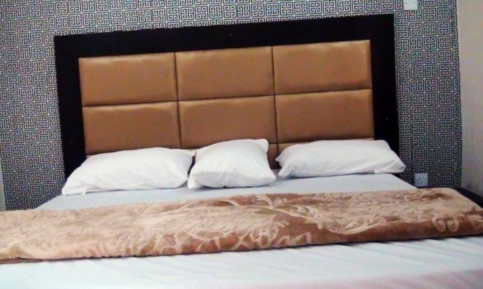 Port Harcourt Hotel | Laurel Blue Suites