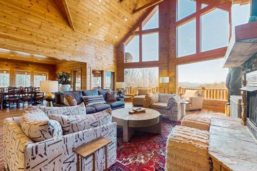 Pittman Center House | Laurel Wood Cove