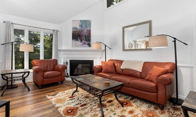 Wintergreen Condo | Laurelwood 25 with Wintergreen Advantage