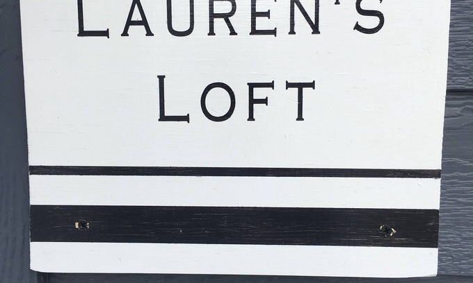 Pleasant Hill House | Lauren's Loft in Historic Downtown Pleasant Hill