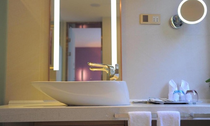 Guilin City Centre Hotel | Lavande Hotel Gulin railway station Shangzhi Alley