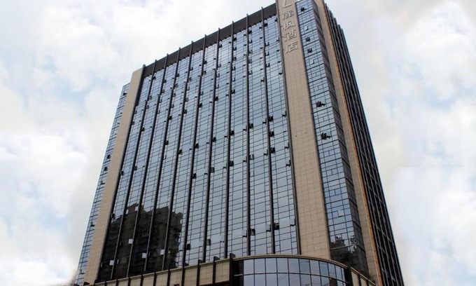 Dongxing District Hotel | Lavande Hotel Neijiang Hanan Avenue