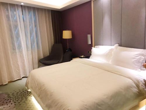 Gaochang District Hotel | Lavande Hotel Turpan Grand Cross