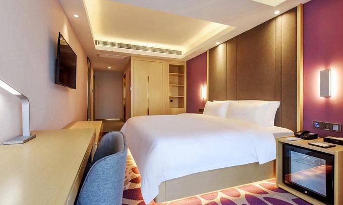 Chongqing Hotel | Lavande Hotels·Chongqing Longtoushi North Railway Station