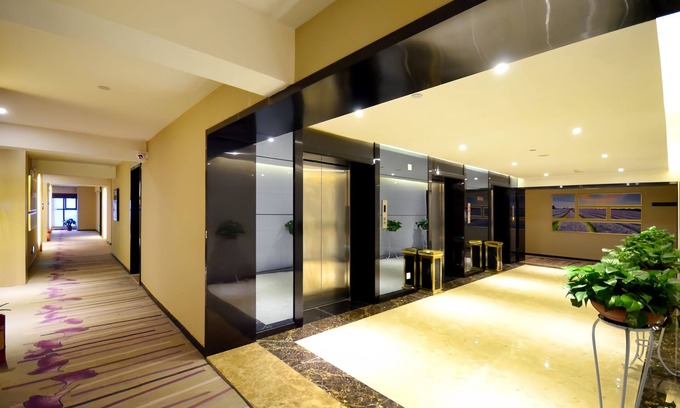 Jiang'an District Hotel | Lavande International Hotel Wuhan Jiedaokou University of Technology Mafangshan Campus Branch