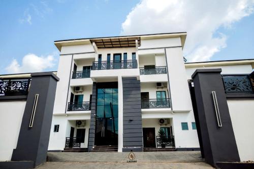 Etete Apartment | Lavani Apartment