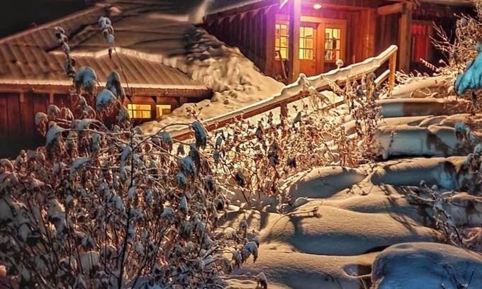 Salmon Arm Cabin | Lavender Cabin + Ski + Sauna + Group friendly in the Larch Hills + Salmon Arm