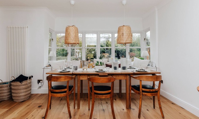 Kingwood House | Lavender House - Peaceful Countryside Setting