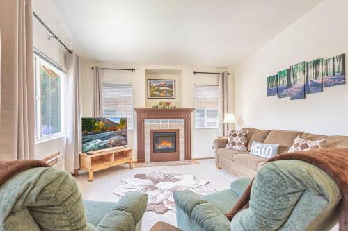 Downtown Leavenworth Apartment | Lavender Haus