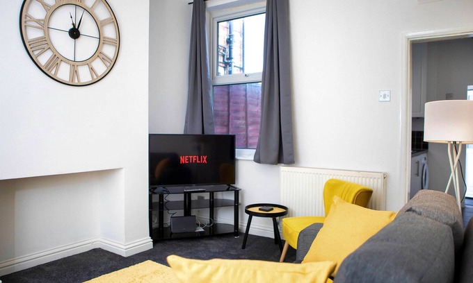 Selby House | Lavender Stay - Willow House s, WiFi, 5 Guests