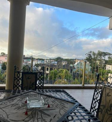 Forest Side Apartment | Lavish 4 bedroom apartment