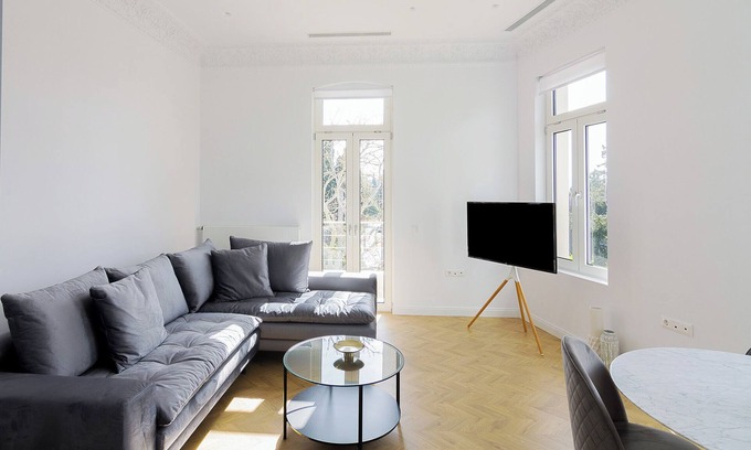 Kifisia House | Lavish Mansion House 1928 in Kifisia