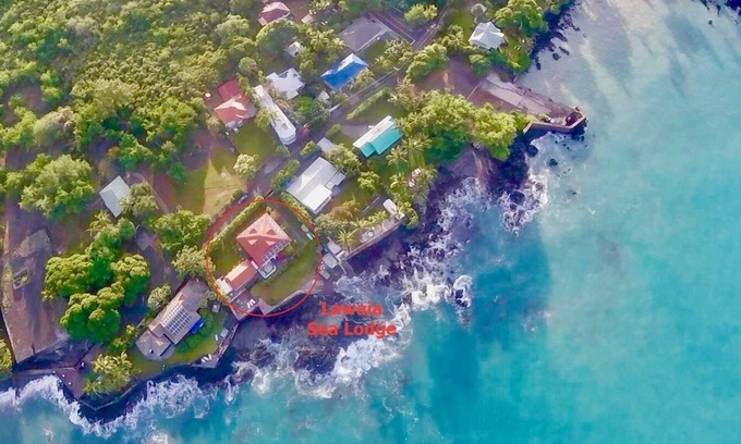 Honaunau-Napoopoo House | Lawai'a Sea Lodge Downstairs - Ocean Front - Hosted - KAYAKS INCLUDED