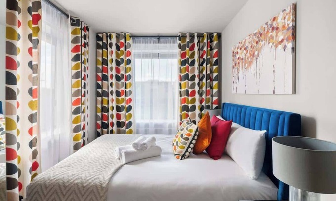 South Acton Apartment | Lawrence Court, Acton