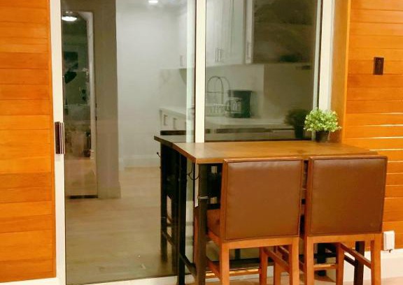 Lawrence Park House | Lawrence Park Guesthouse