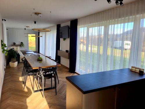 Suncuius Other | Lay House