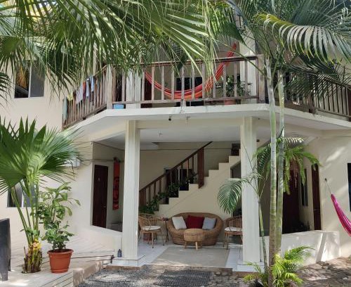 El Tunco Hotel | Layback Surf Hotel